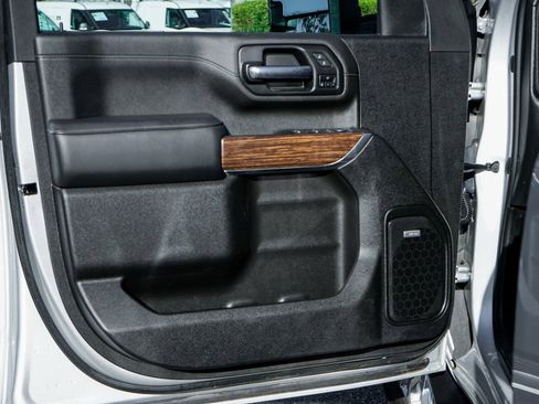 Used 2023 Chevrolet Silverado 3500 High Country w/ Safety Package II image 15