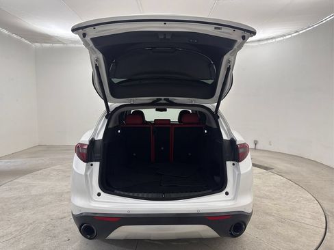 Used 2019 Alfa Romeo Stelvio RWD image 25
