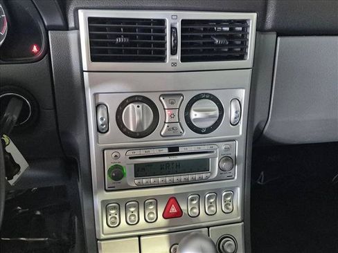 Used 2005 Chrysler Crossfire Limited RWD image 13