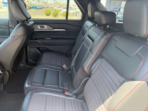Used 2025 Ford Explorer ST-Line w/ Premium Package RWD image 10
