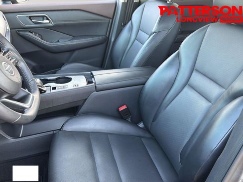 Used 2021 Nissan Rogue SV w/ Premium Package FWD image 17
