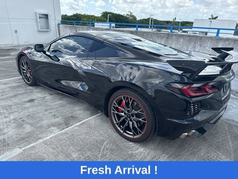 Used 2023 Chevrolet Corvette Stingray Preferred Cpe w/ Z51 Performance Package RWD image 11