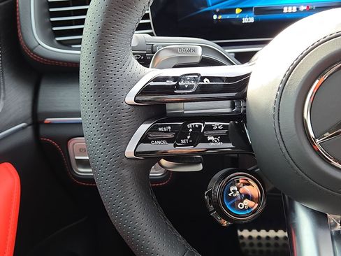 New 2026 Mercedes-Benz GLE 53 AMG 4MATIC image 21