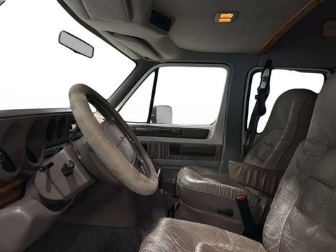 Used 1997 Dodge B2500 RWD image 22