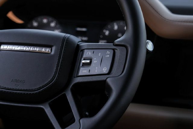 New 2026 Land Rover Defender 110 X AWD/4WD image 23