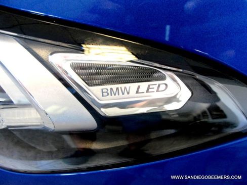 Used 2024 BMW 330i Sedan w/ M Sport Package RWD image 5