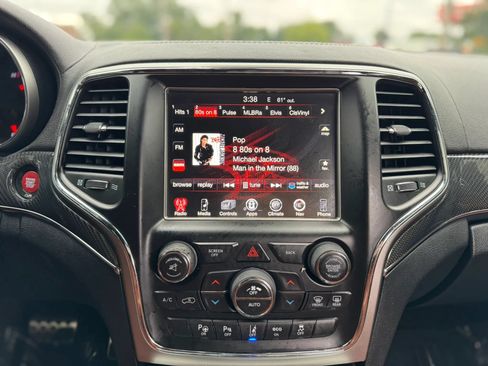 Used 2017 Jeep Grand Cherokee SRT AWD/4WD image 24