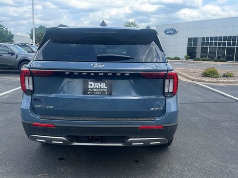 Used 2026 Ford Explorer Active w/ Active Comfort Package AWD/4WD image 7