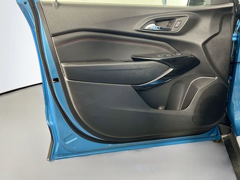 New 2026 Chevrolet Trax RS FWD image 17