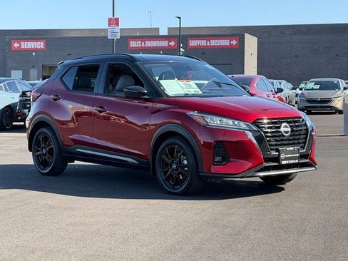 Certified 2023 Nissan Kicks SR w/ SR Premium Package FWD image 9