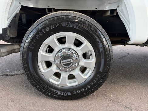 Used 2024 Ford F250 XLT image 11
