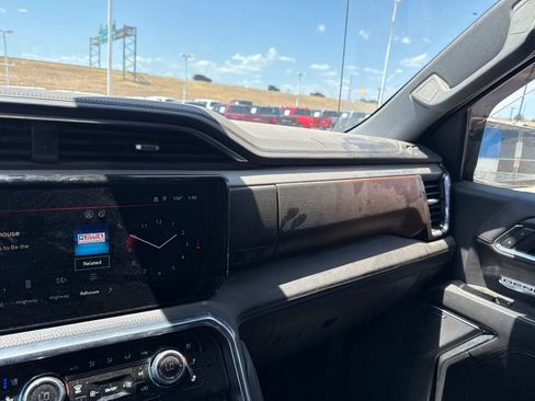 Used 2024 GMC Sierra 1500 Denali AWD/4WD image 26