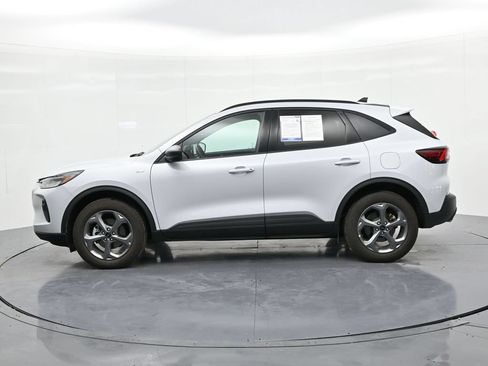 Used 2025 Ford Escape ST-Line AWD/4WD image 9