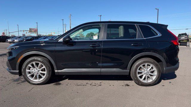 Used 2023 Honda CR-V EX image 4