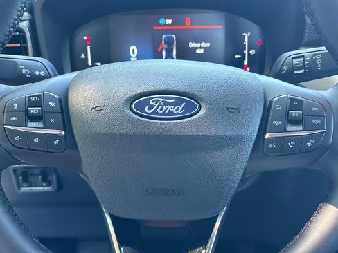 New 2026 Ford Maverick Lariat w/ 4K Tow Package AWD/4WD image 22