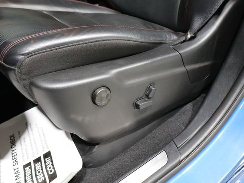 Used 2025 Dodge Durango GT AWD/4WD image 10