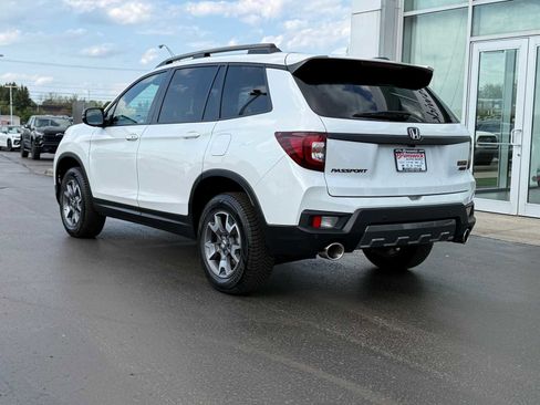 Used 2022 Honda Passport TrailSport image 6