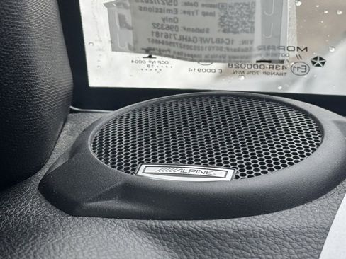 Used 2017 Jeep Wrangler Unlimited Rubicon image 22