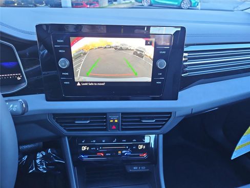 New 2026 Volkswagen Jetta SE image 19