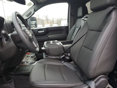 New 2025 GMC Sierra 3500 Pro w/ Convenience Package image 27