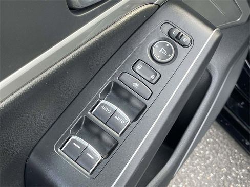 Used 2023 Acura Integra A-Spec image 16