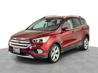 Used 2019 Ford Escape Titanium FWD video 1