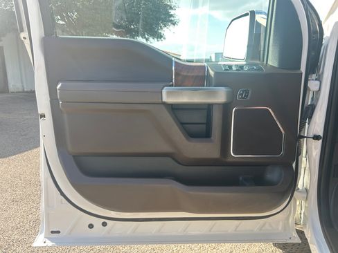 Used 2018 Ford F150 King Ranch w/ Equipment Group 601A Luxury image 28