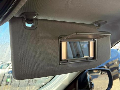 Certified 2023 Jeep Grand Cherokee Laredo image 30