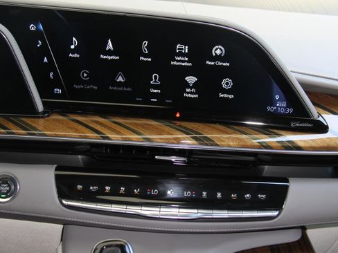 Used 2023 Cadillac Escalade ESV Sport Platinum AWD/4WD image 23