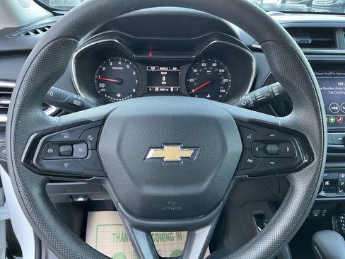 Used 2023 Chevrolet TrailBlazer LT w/ Convenience Package image 21