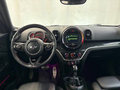 Used 2017 MINI Cooper Countryman S image 13