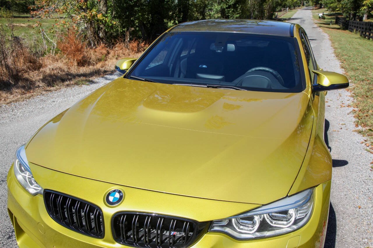 Used 2015 BMW M3 RWD image 4