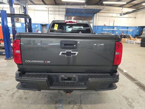 Used 2018 Chevrolet Colorado W/T w/ WT Convenience Package image 4