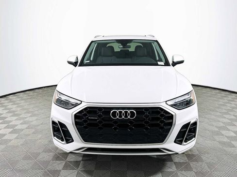 New 2025 Audi Q5 e Premium Plus image 2