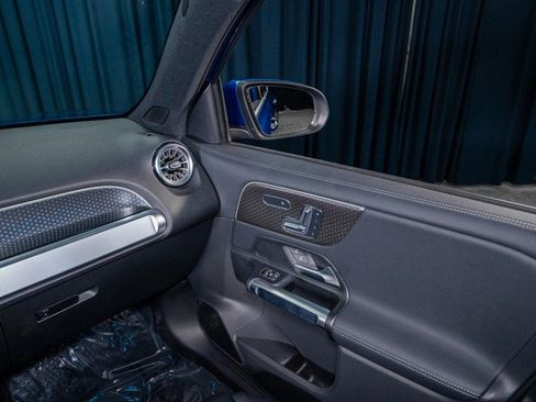 New 2025 Mercedes-Benz EQB 300 4MATIC image 24