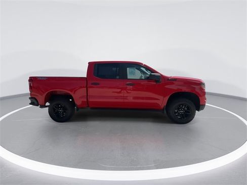Used 2023 Chevrolet Silverado 1500 Custom Trail Boss w/ LPO, Dark Essentials Package image 9