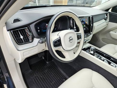 Certified 2023 Volvo XC60 B5 Plus w/ Climate Package AWD/4WD image 16