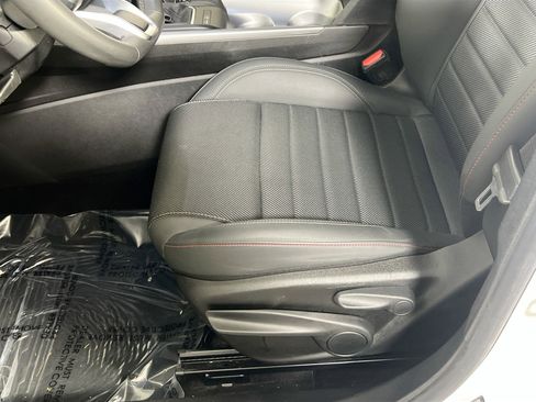 Used 2023 Dodge Hornet GT w/ GT Blacktop Package image 18