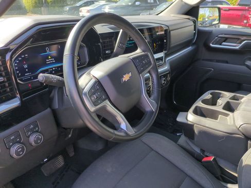 Certified 2023 Chevrolet Silverado 1500 LT image 18