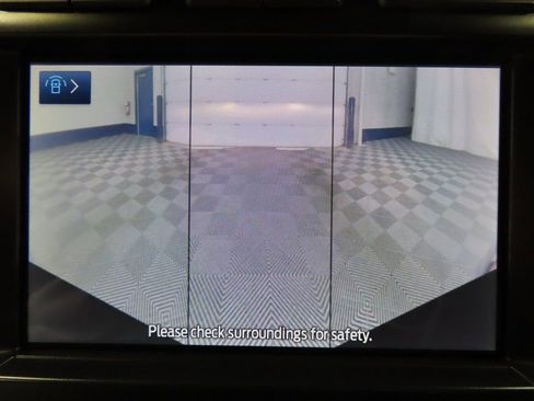 Used 2023 Ford F150 XLT w/ Equipment Group 301A Mid image 22