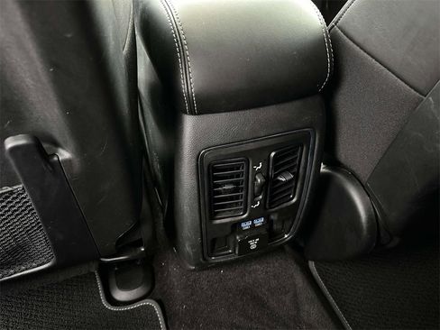 Used 2021 Jeep Grand Cherokee Limited w/ Quick Order Package 28K 80th image 12