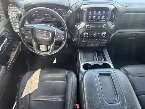 Used 2020 GMC Sierra 3500 Denali w/ Denali Ultimate Package AWD/4WD image 23