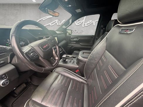 Used 2022 GMC Sierra 1500 AT4X image 23