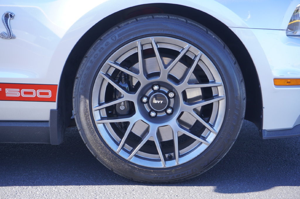 Used 2012 Ford Mustang Shelby GT500 w/ SVT Performance Pkg RWD image 13