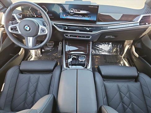 Used 2026 BMW X5 sDrive40i w/ M Sport Package RWD image 18