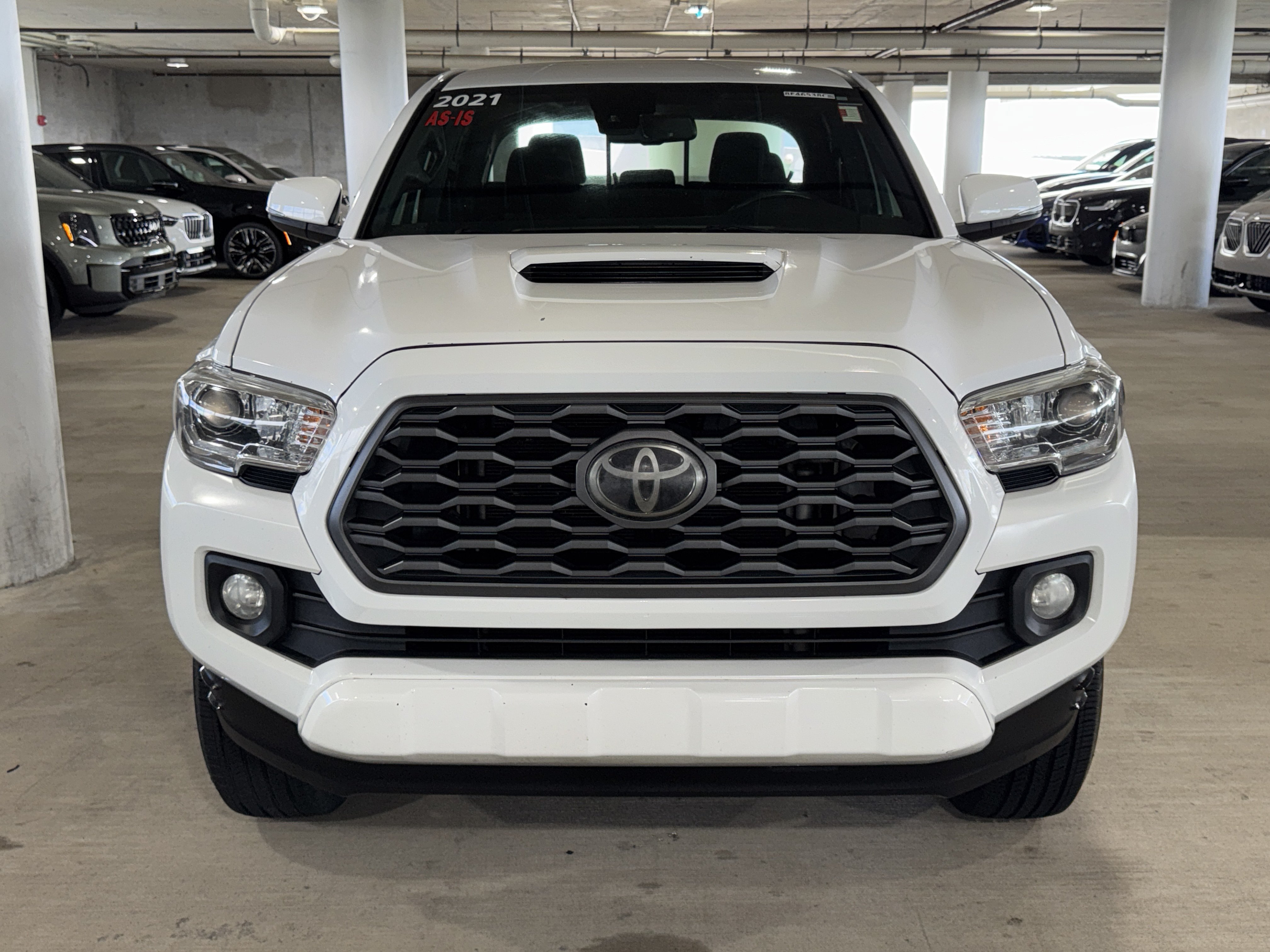 Used 2021 Toyota Tacoma TRD Sport RWD image 3