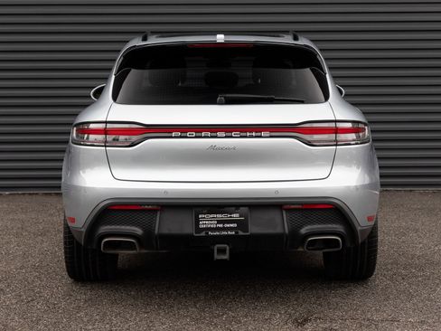 Certified 2025 Porsche Macan AWD/4WD image 6