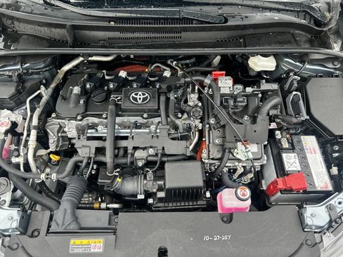 Used 2025 Toyota Corolla LE FWD image 22