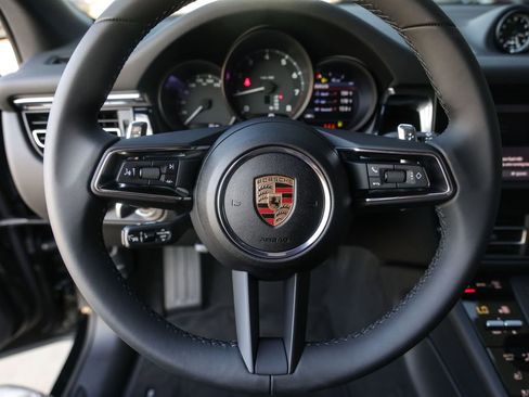 New 2025 Porsche Macan image 19