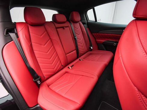 Used 2025 Maserati Grecale Modena AWD/4WD image 49